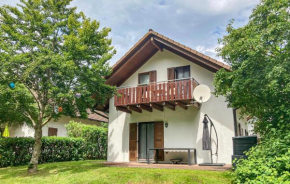 Nice home in Kirchheim with WiFi and 4 Bedrooms Kirchheim